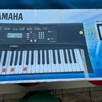 Digital keyboard Yamaha EZ 220