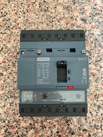Interruttore SIEMENS 3VT1716-2EC46-0AA0
