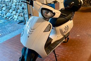 Scooter elettrico Futuro, anno 2019
