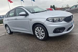 Fiat Tipo 1.4 T-Jet 120CV GPL SW Lounge-EURO 6b-