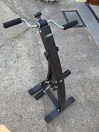Attrezzo fitness bi-ciclo