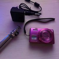 Nikon coolpix S7000