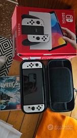 Switch OLED bianca NUOVA + Zelda Tears of kingdom