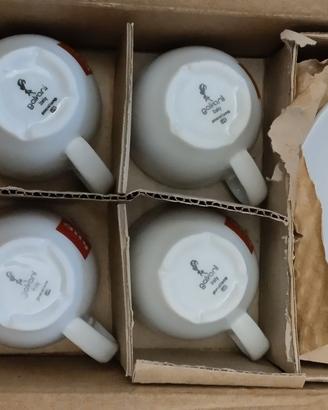 Set. 4 tazzine caffè Illy e 4 piattini 1980s