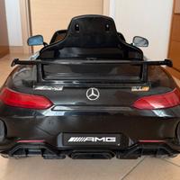 Mercedez AMG GT-R