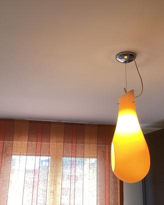 Lampadario a sospensione stile moderno