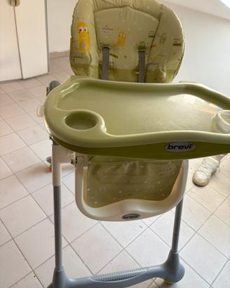 Seggiolone brevi  e fasciatoio