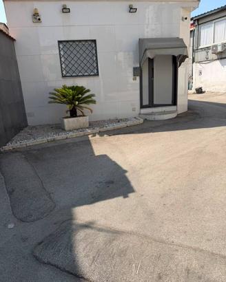 Immobile di 120 m² con più di 5 locali a Napoli