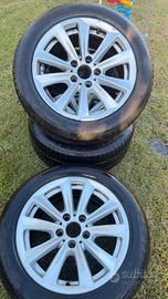 Set 4 Cerchi in Lega 17" con Pneumatici 225/55 R17
