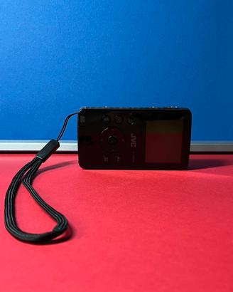 JVC GC-FM1 Picsio – Videocamera HD Vintage Y2K