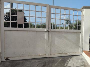 Cancello in ferro a due ante – 3,48 m x 2,20 m