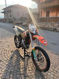 ktm 125 exc del 2011