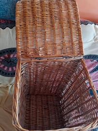 Cesta portabiancheria