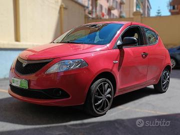 LANCIA Ypsilon 1.2 69 CV 5 porte S&S Platinum
