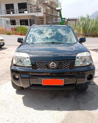 Nissan Xtrail 2.2 dCi