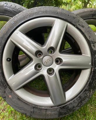 4 Cerchi in lega originali Audi 17”