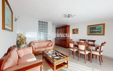 Appartamento a Villa di Briano 4 locali