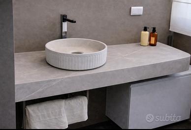 Mobile bagno bianco+ top e lavello effetto pietra