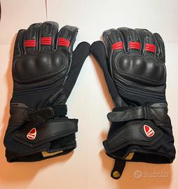 Guanti moto in goretex