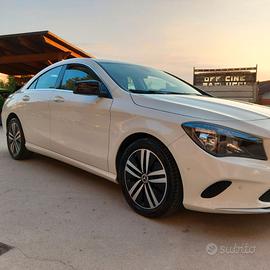 MERCEDES CLA 180d