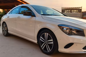 MERCEDES CLA 180d
