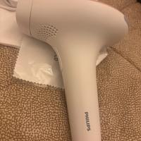 Epilatore a luce pulsata