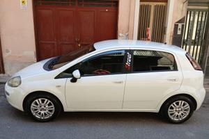 Fiat punto 4 serie 1.3 multijet 75cv anno 2013