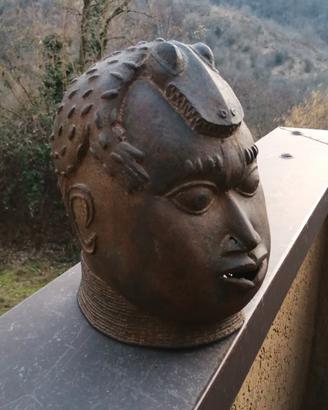 Testa in bronzo Oba Bini