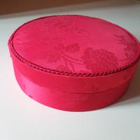 Scatola con coperchio rivestita in tessuto colore 