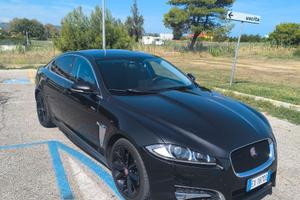 Jaguar XF Limited Edition Black Pack