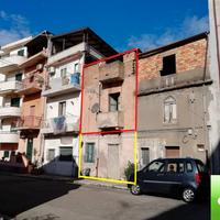 Rudere Pressi Via Galileo Galilei