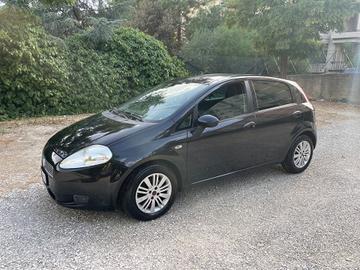 Fiat Grande Punto 1.3 MJT 90 automatica