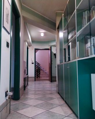 Ampio Ufficio A10 Tra Sbarre e Via Pio XI
