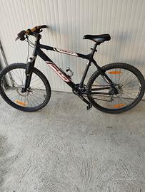 MTB fuji thrill taglia telaio L 