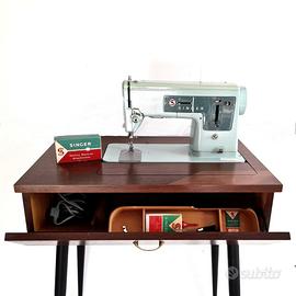 Tavolino vintage svedese e Singer 337 salvia 