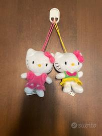2 pepuche Hello Kitty