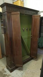 Armadio in legno porta abiti con ante a soffietto