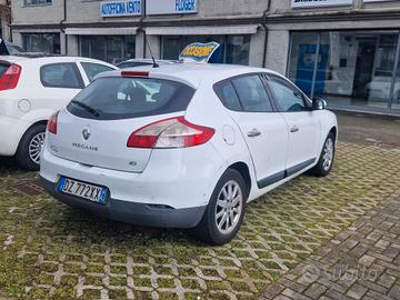 Renault Megane Mégane 1.5 dCi 110CV Dynamique