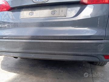 Paraurti posteriore FORD FOCUS anno 2014 mod SW co