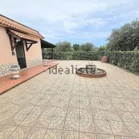 Villa via Croce di San Silviano