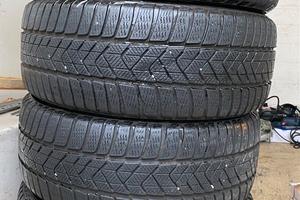 Gomme 225 40 R 18 Pirelli M S