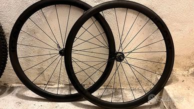 Ruote ICAN Alpha 40 Carbon per RIM