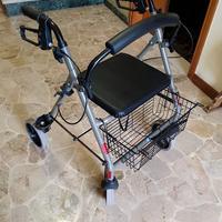carrello per anziani