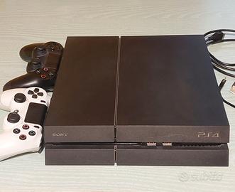 Playstation 4 + 2 controller + 7 giochi