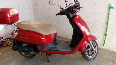 Sym fiddle 2 125