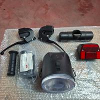 Lotto ricambi nuovi per Piaggio Si