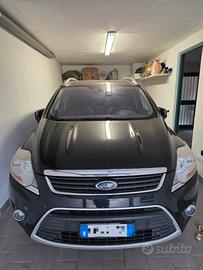 Kuga Titanium Pack