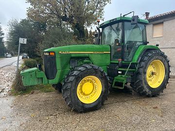 Trattore john deere 8200 DT 200qli