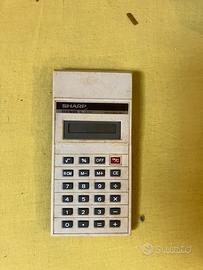 Calcolatrice sharp anni 80 vintage