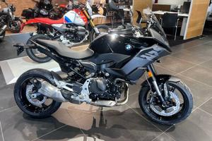 BMW F 900 XR Triple Black Abs